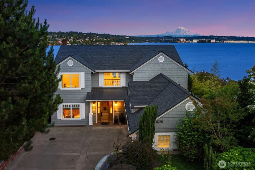 Property photo for 8260 Avalon Drive, Mercer Island photo 3