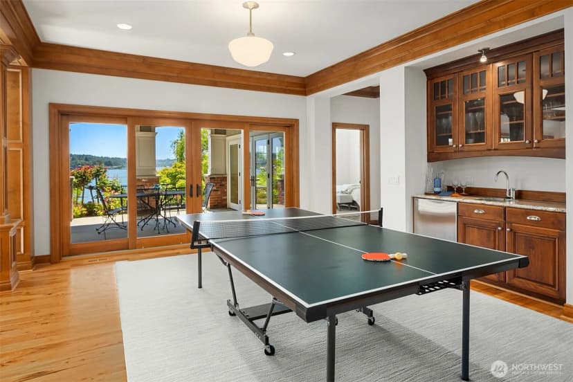 Property photo for 8260 Avalon Drive, Mercer Island photo 29