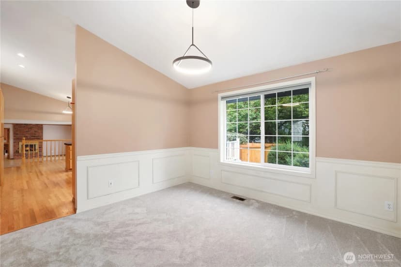Property photo for 1612 Sw 304th Street, Federal Way photo 5