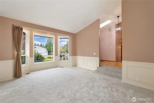 Property photo for 1612 Sw 304th Street, Federal Way photo 3