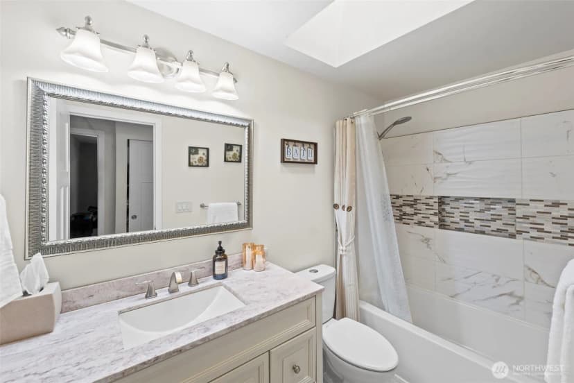 Property photo for 7807 71st Street Nw, Gig Harbor photo 19