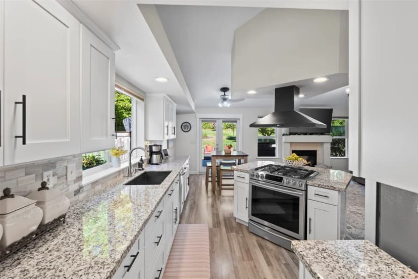 Property photo for 7807 71st Street Nw, Gig Harbor photo 9