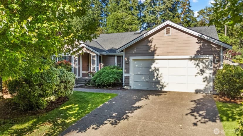 Property photo for 7807 71st Street Nw, Gig Harbor photo 2