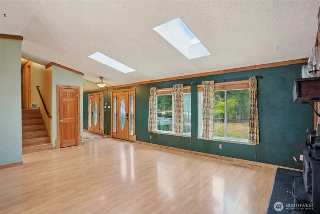 Property photo for 18928 Se 292nd Place, Kent photo 3