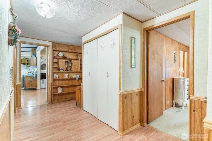 Property photo for 18330 Jim Creek Road, Arlington photo 25