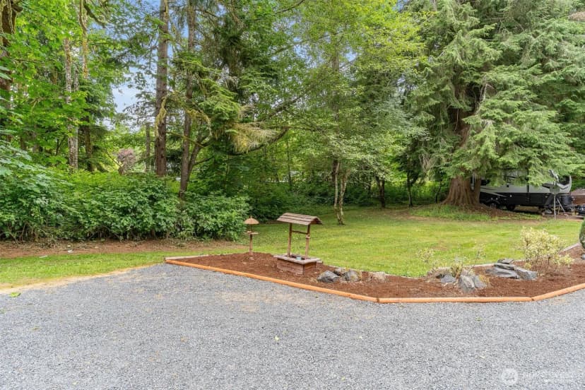 Property photo for 18330 Jim Creek Road, Arlington photo 34