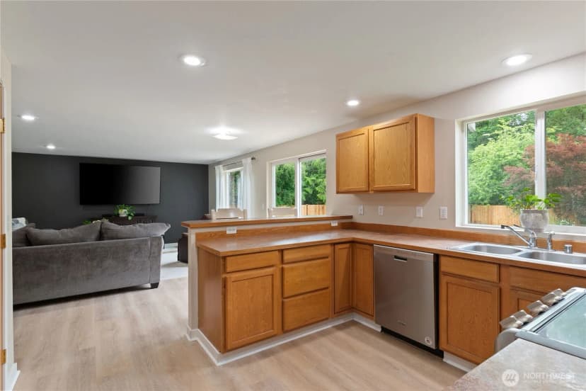 Property photo for 2222 Tom Evans Road Ne, Olympia photo 12