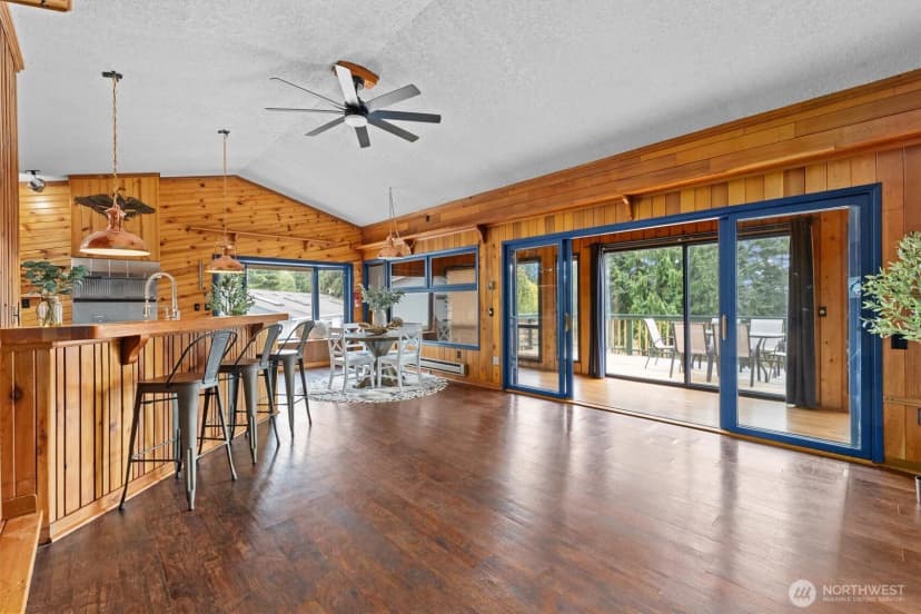 Property photo for 651 Olympic View Drive, Coupeville photo 11