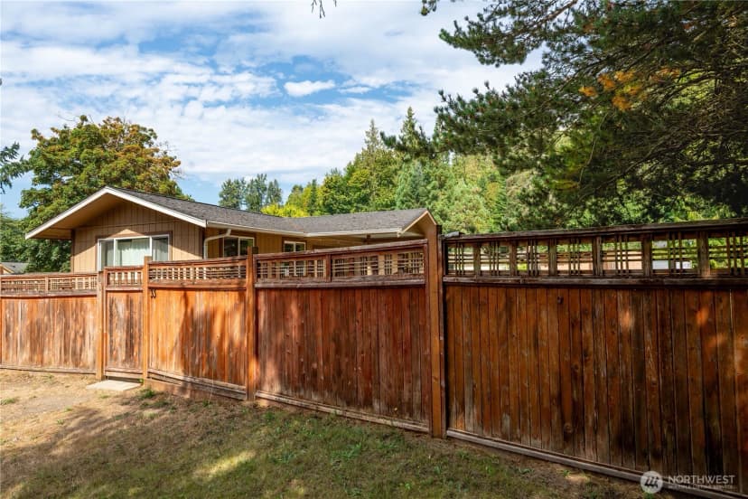 Property photo for 33 S Maple Lane, Port Angeles photo 32