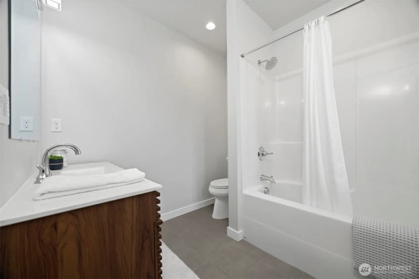 Property photo for 18162 Freedom Lane, Mount Vernon photo 36