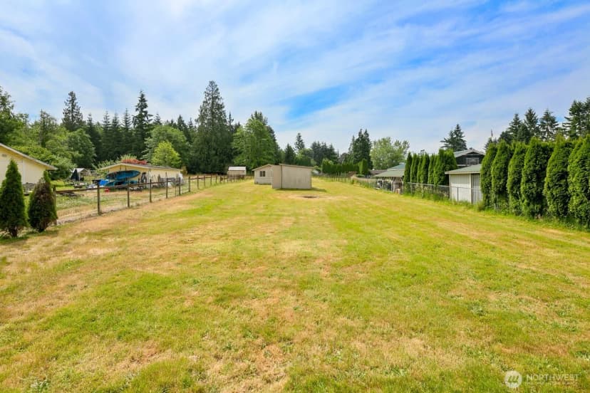 Property photo for 14226 44th Street Ne, Lake Stevens photo 4