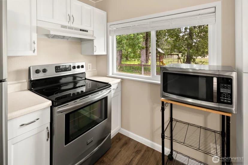Property photo for 14226 44th Street Ne, Lake Stevens photo 15