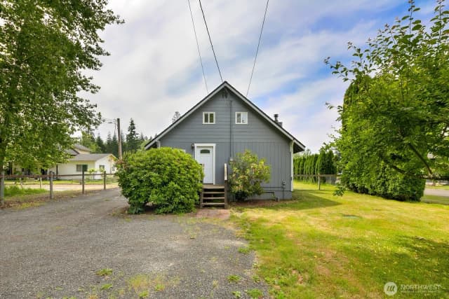 Property photo for 14226 44th Street Ne, Lake Stevens photo 5