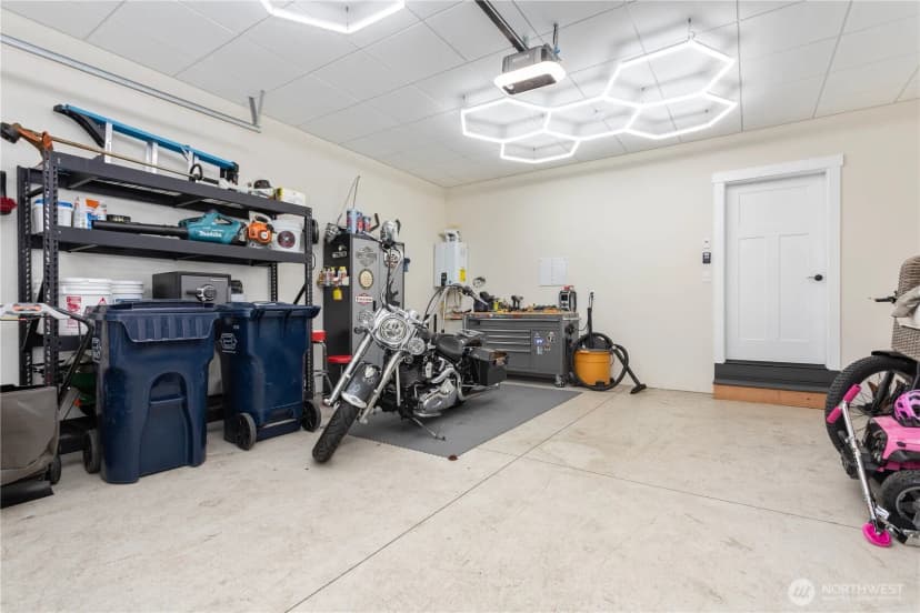 Property photo for 1500 Bowfin Court, Lynden photo 31