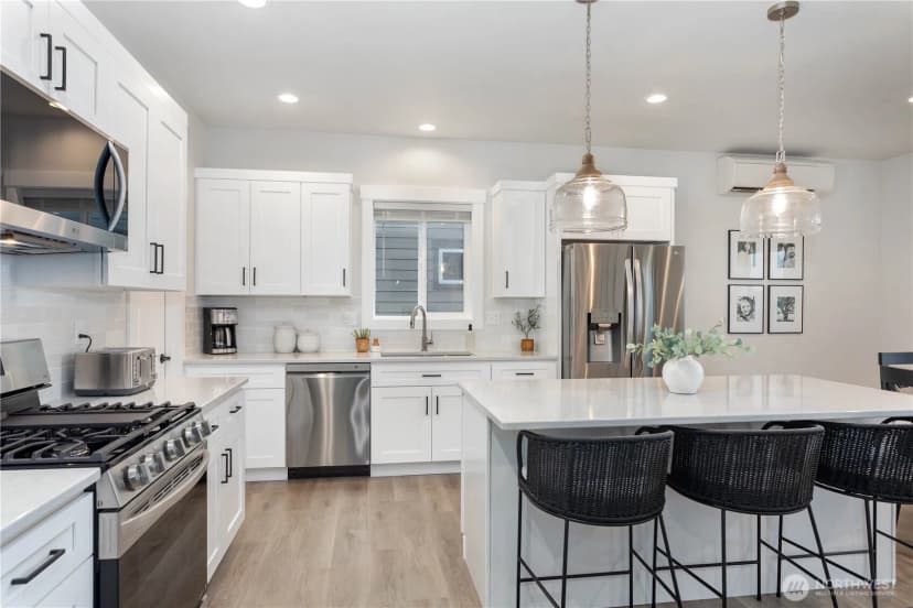 Property photo for 1500 Bowfin Court, Lynden photo 12