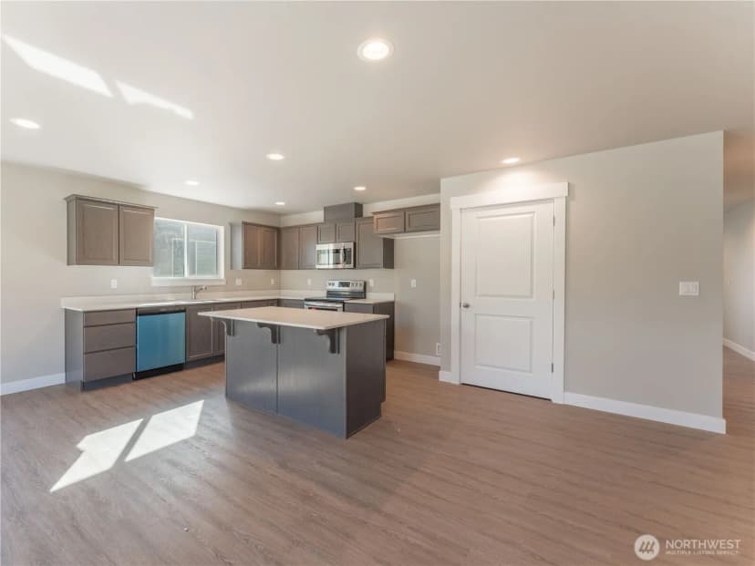 Property photo for 22 Salmon Drive, Wenatchee photo 7