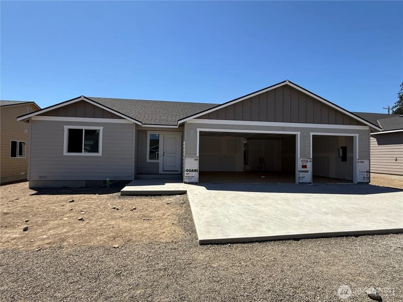 Property photo for 22 Salmon Drive, Wenatchee