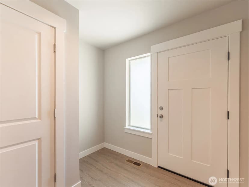 Property photo for 22 Salmon Drive, Wenatchee photo 5