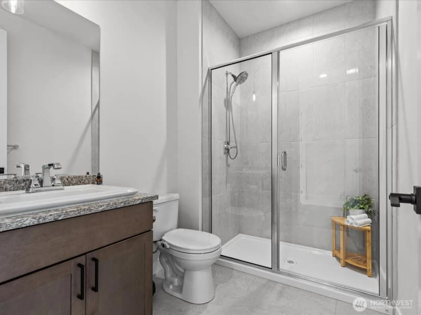 Property photo for 1089 Lindenberger Lane, Enumclaw photo 7