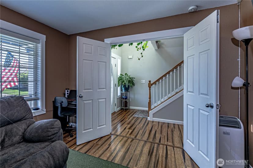 Property photo for 17716 25th Avenue E, Tacoma photo 7