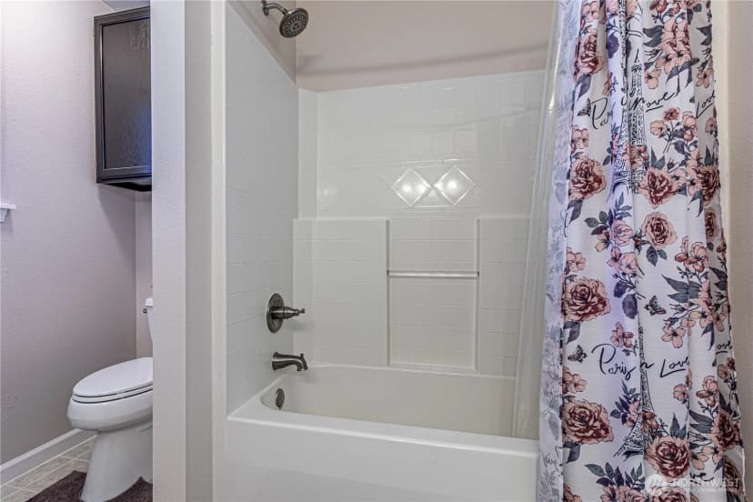 Property photo for 17716 25th Avenue E, Tacoma photo 27