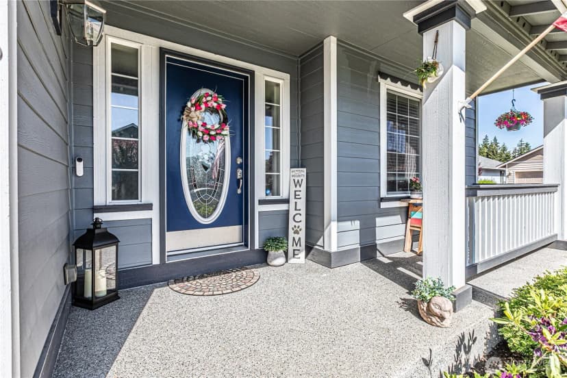 Property photo for 17716 25th Avenue E, Tacoma photo 2