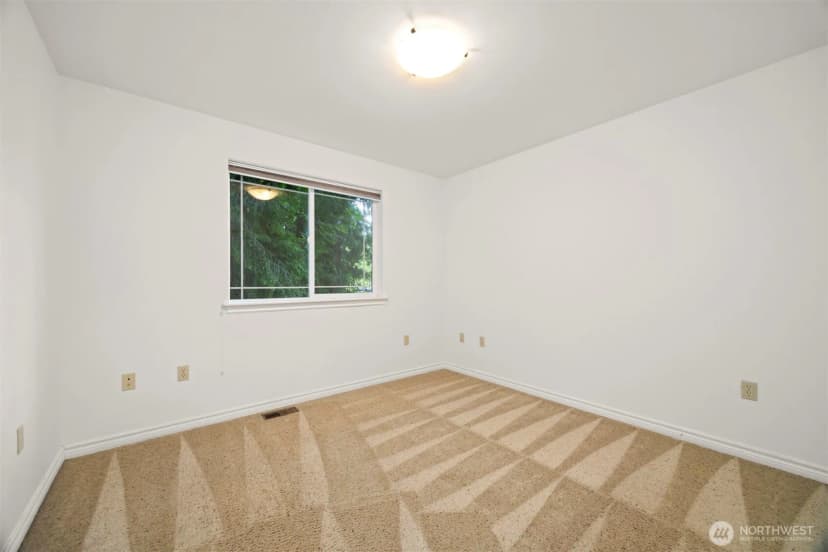 Property photo for 3 Spring Road, Bellingham photo 30