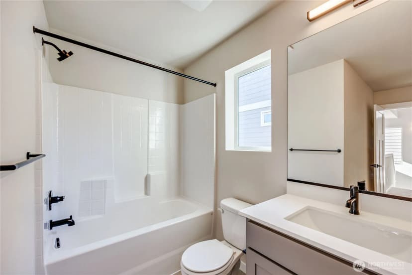 Property photo for 5037 Nw Cedarside Loop, Silverdale photo 27