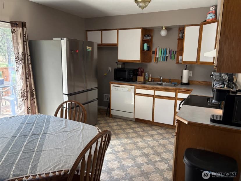 Property photo for 47 Pinecrest Road, Tonasket photo 3