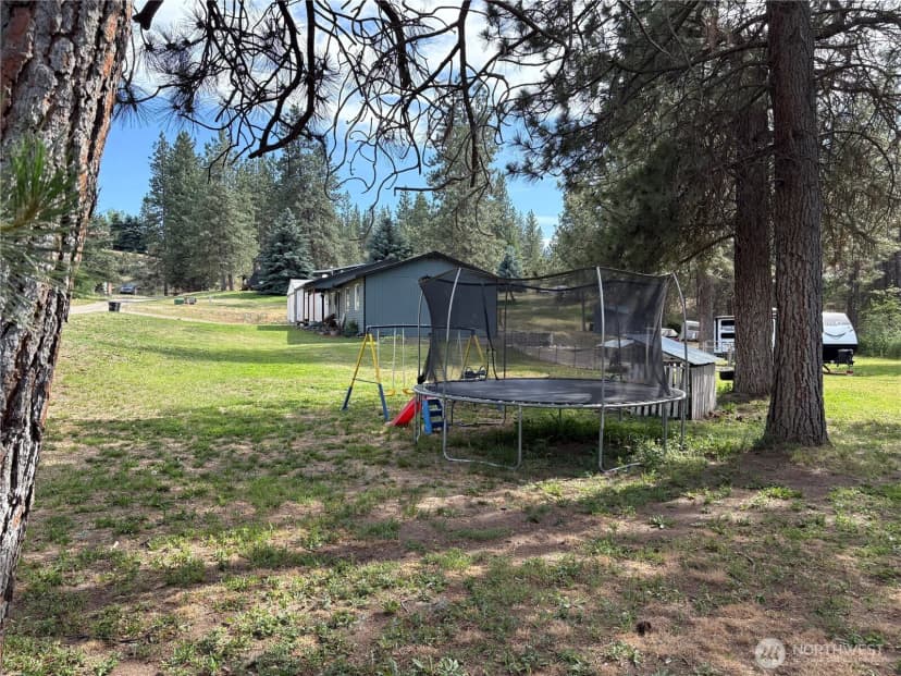 Property photo for 47 Pinecrest Road, Tonasket photo 17