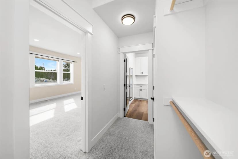 Property photo for 821 S Mary Avenue, East Wenatchee photo 20