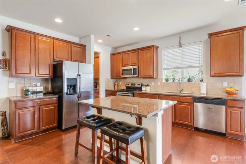 Property photo for 5215 53rd Avenue Se, Lacey photo 17