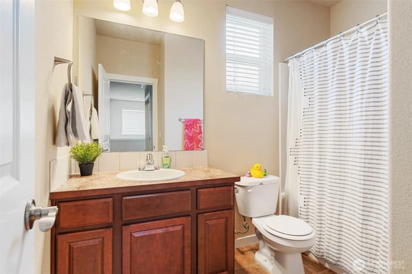 Property photo for 5215 53rd Avenue Se, Lacey photo 24