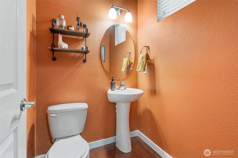 Property photo for 5215 53rd Avenue Se, Lacey photo 8