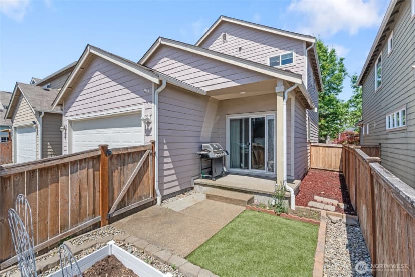 Property photo for 5215 53rd Avenue Se, Lacey photo 4