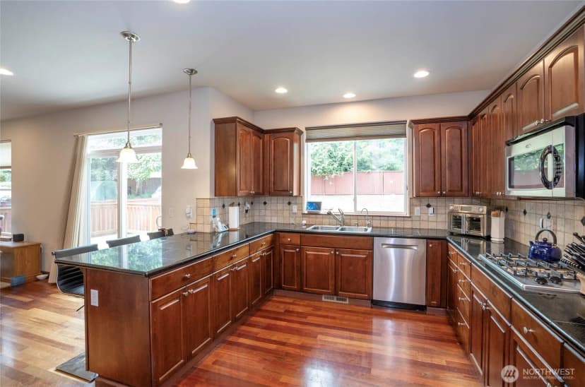 Property photo for 8301 183rd Avenue E, Bonney Lake photo 9