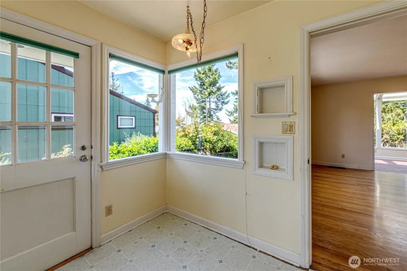 Property photo for 1415 E 2nd Street, Port Angeles photo 9