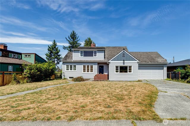 Property photo for 1415 E 2nd Street, Port Angeles