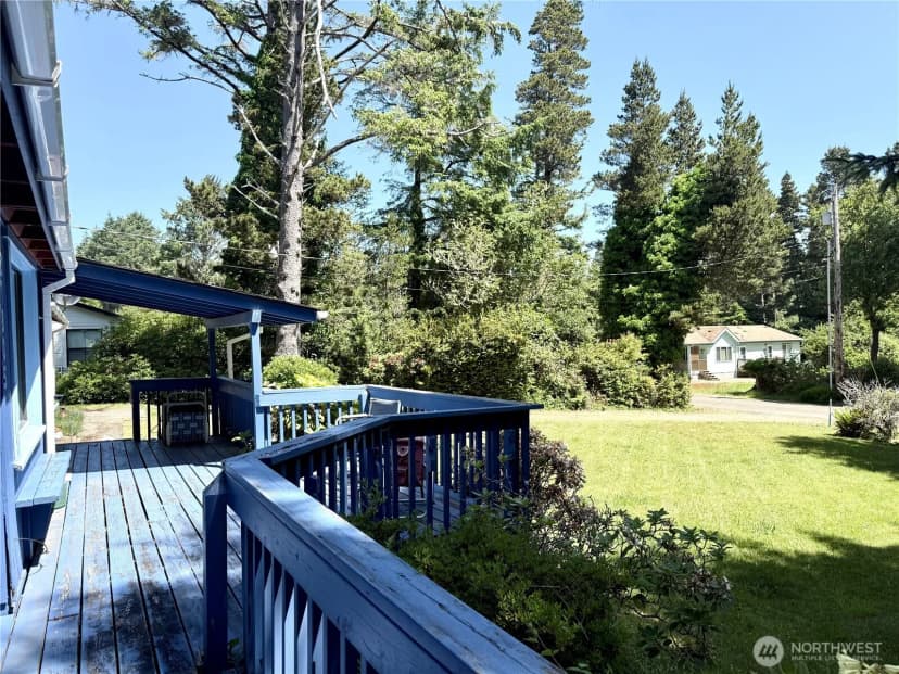 Property photo for 27805 L Place, Ocean Park photo 8