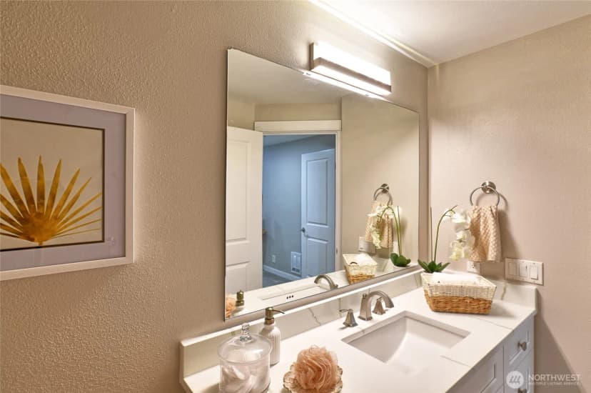 Property photo for 3030 128th Avenue Se #6, Bellevue photo 15