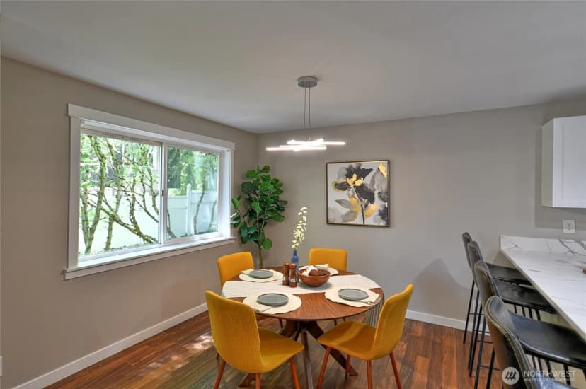 Property photo for 3030 128th Avenue Se #6, Bellevue photo 10