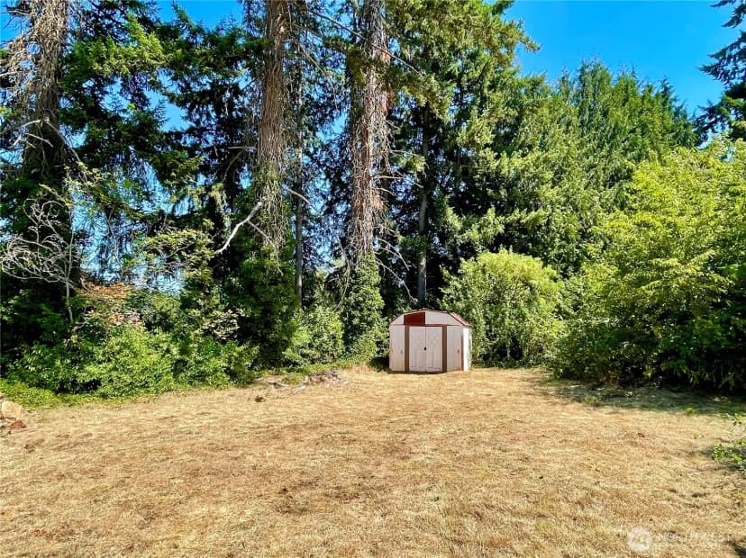 Property photo for 14515 25th Avenue Ct E, Tacoma photo 35