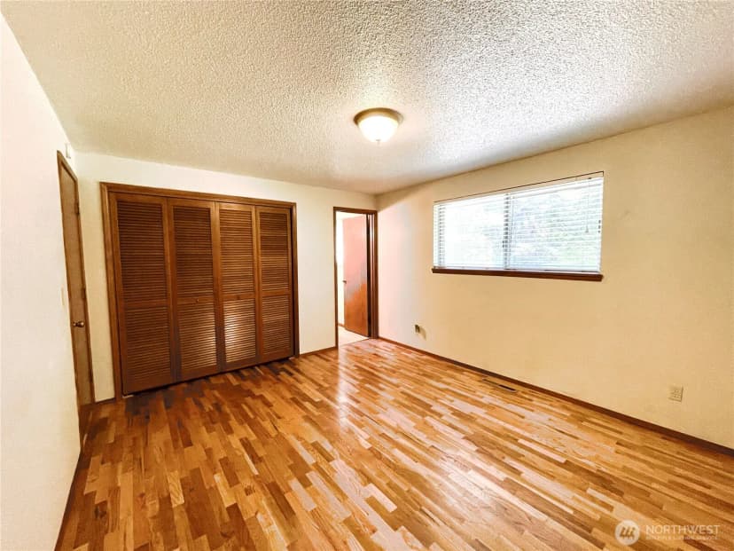 Property photo for 14515 25th Avenue Ct E, Tacoma photo 18