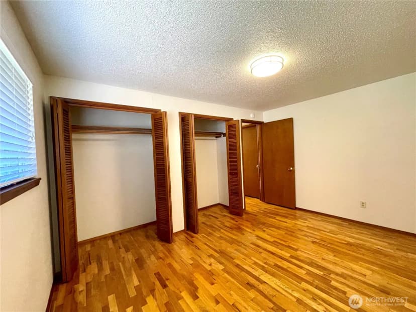 Property photo for 14515 25th Avenue Ct E, Tacoma photo 24