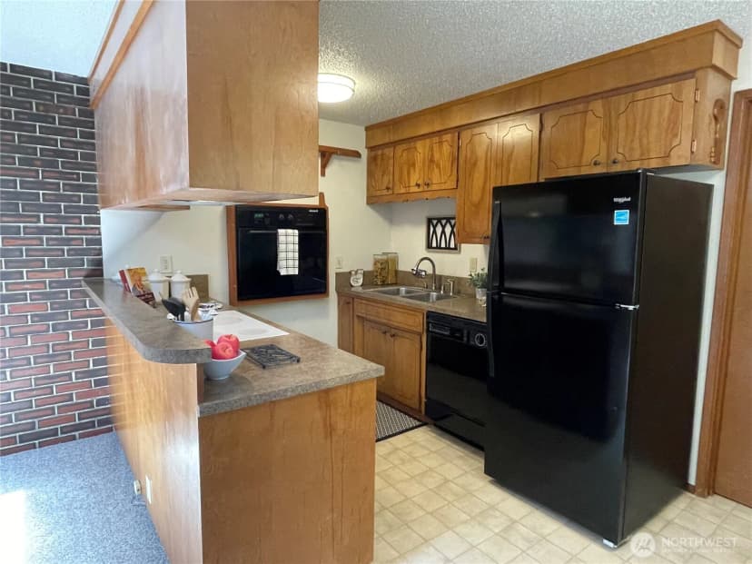 Property photo for 14515 25th Avenue Ct E, Tacoma photo 10