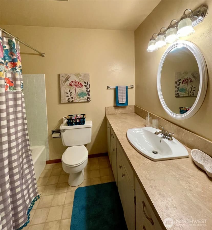 Property photo for 14515 25th Avenue Ct E, Tacoma photo 22