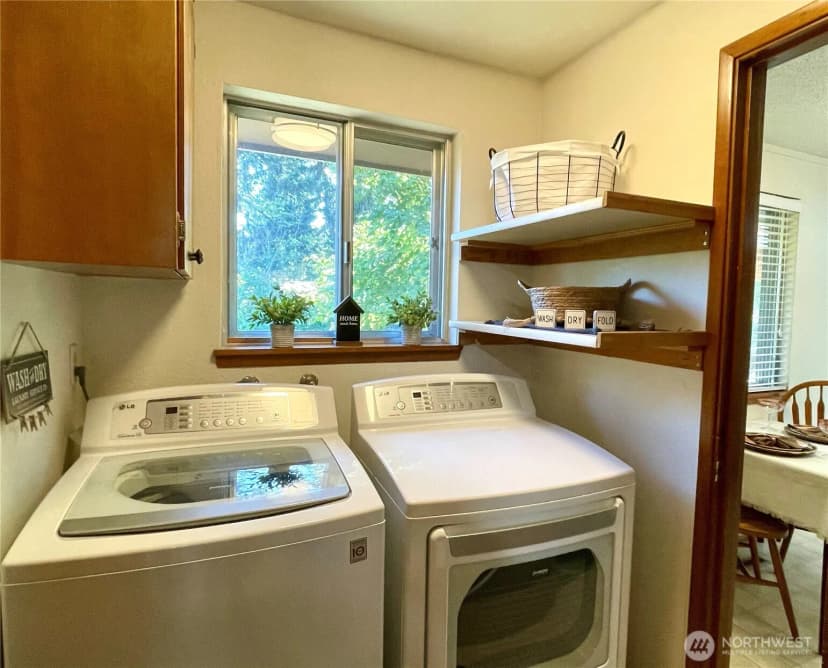 Property photo for 14515 25th Avenue Ct E, Tacoma photo 16