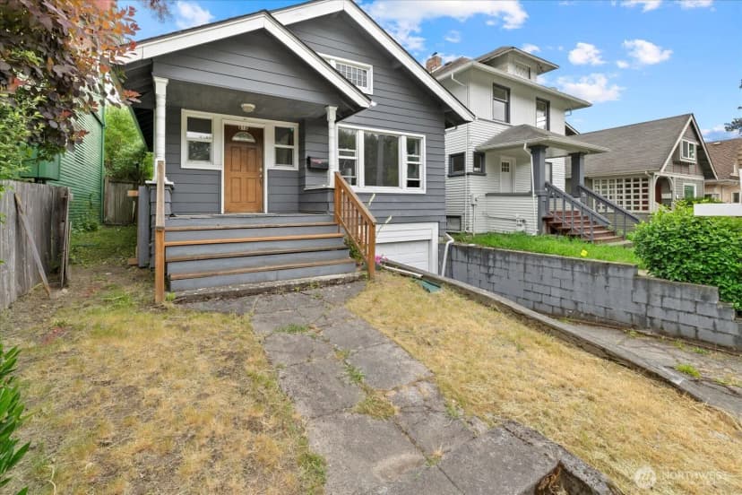 Property photo for 918 23rd Avenue, Seattle photo 2