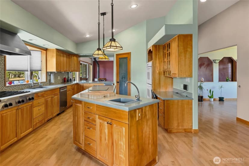 Property photo for 301 Quail Valley Road, Cle Elum photo 6