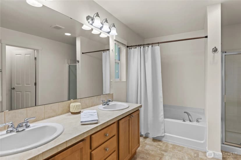 Property photo for 8809 81st Drive Ne, Marysville photo 8
